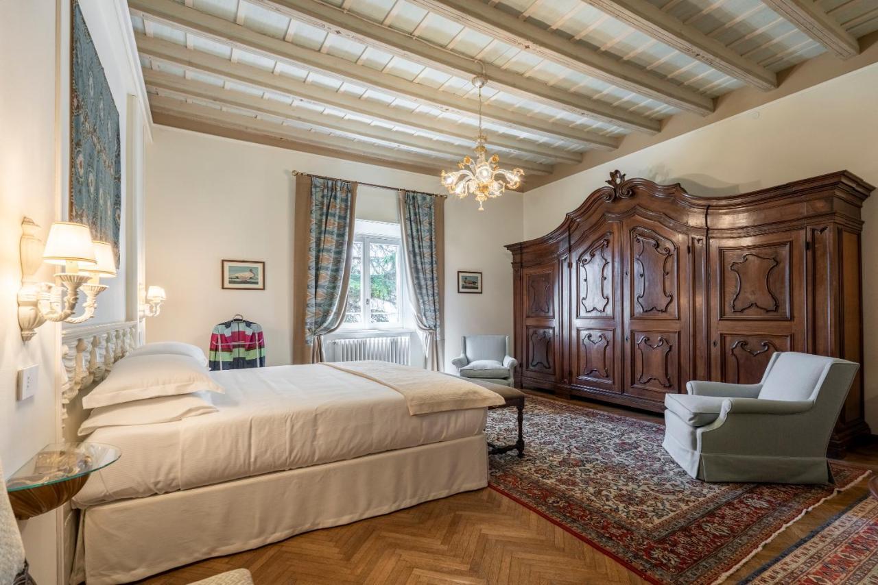 Foresteria Di Palazzo Radici Bergamo Bagian luar foto