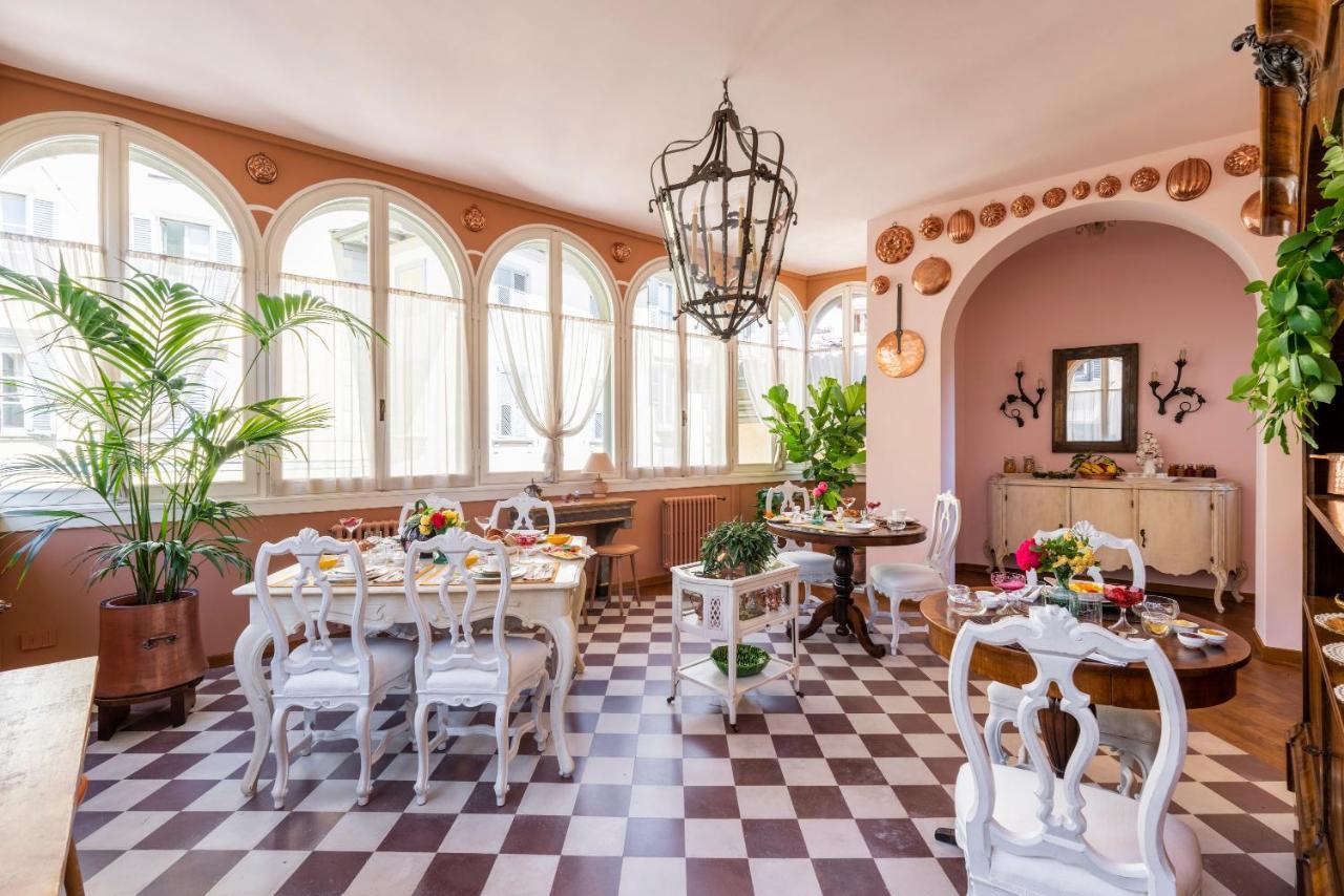 Foresteria Di Palazzo Radici Bergamo Bagian luar foto
